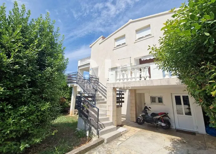 Appartement Zara *